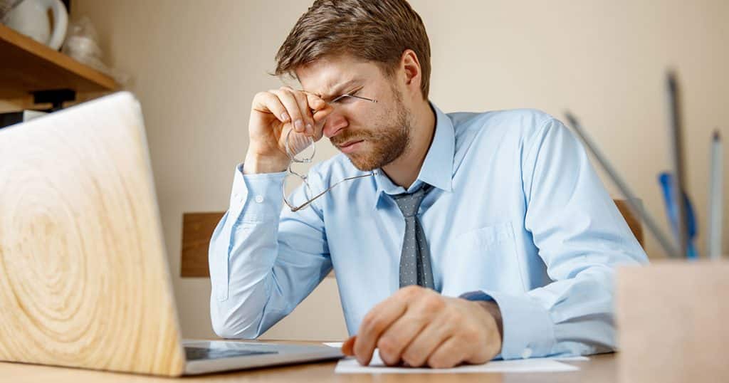 Ausraster: Erleben Sie auch destruktive Führung in ihrem Arbeitsalltag?