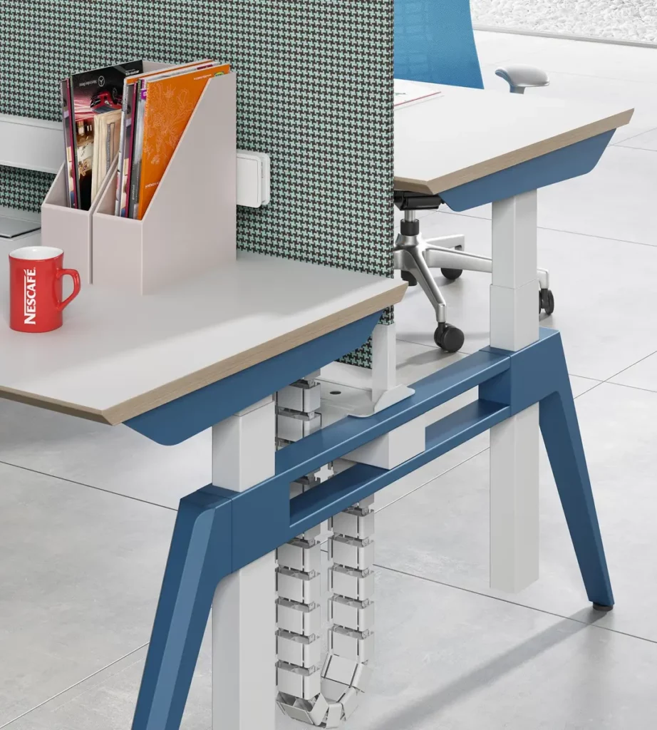 Ein höhenverstellbarer Arbeitsplatz