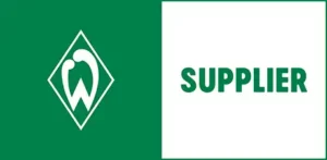 SV Werder Bremen Supplier Logo auf grün-weißem Hintergrund
