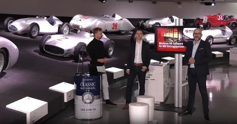 Andreas Grohn und Lars Wolkenhauer von Rexx Systems zu Besuch beim Mercedes-Benz Museum in Stuttgart.